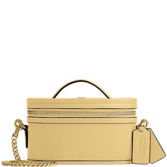 Coach Glovetanned Top Handle Trail Bag 15